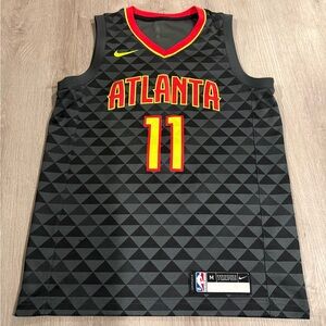Nike Atlanta Hawks Trae Young black and yellow basketball jersey #NBA
YOUTH M